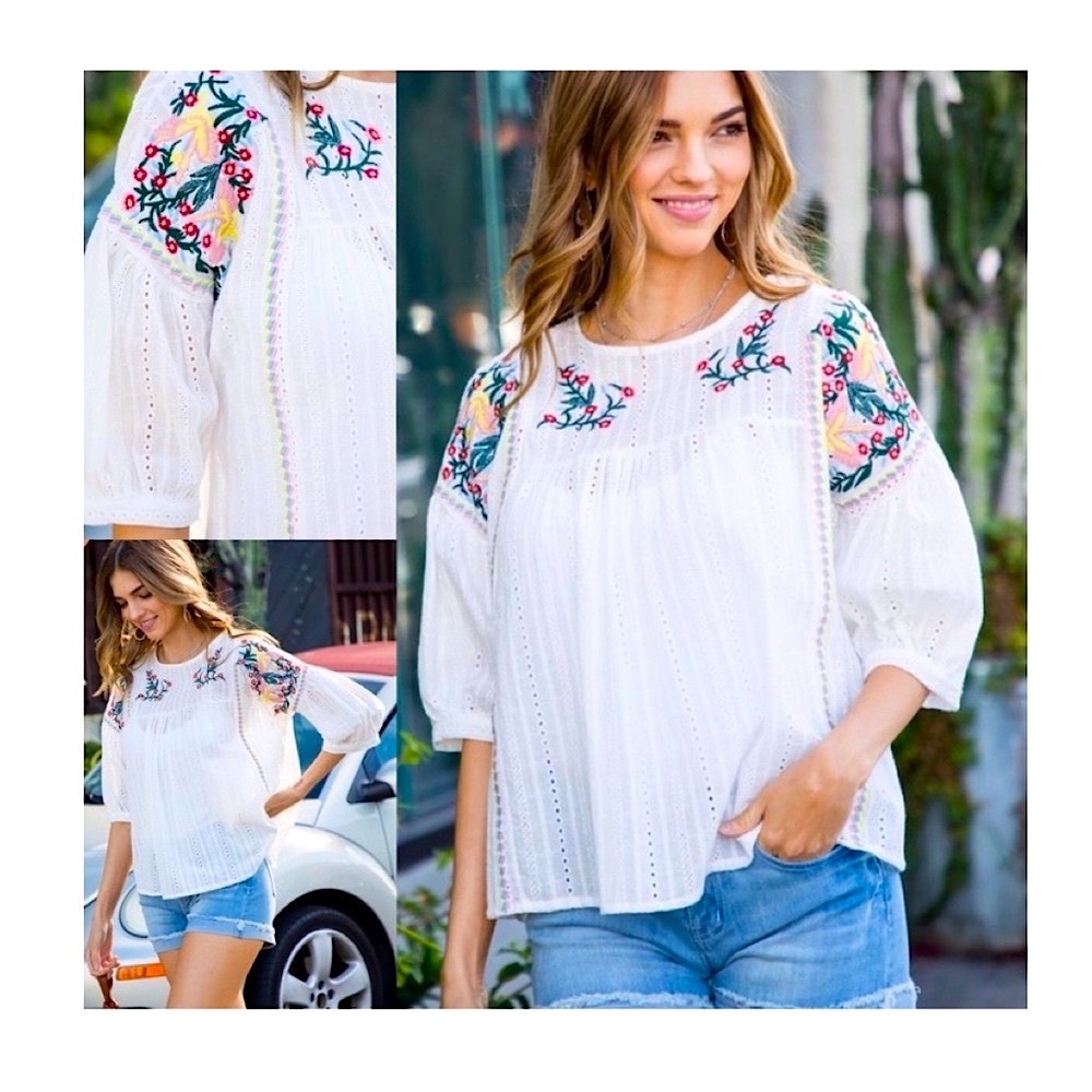 #140 ⭐️ClosetClearOut🍭 Embroidered Beautiful Playful Top - Picture 7 of 15
